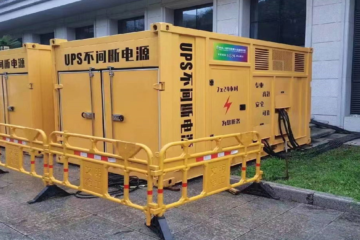 伊春发电机租赁施工现场